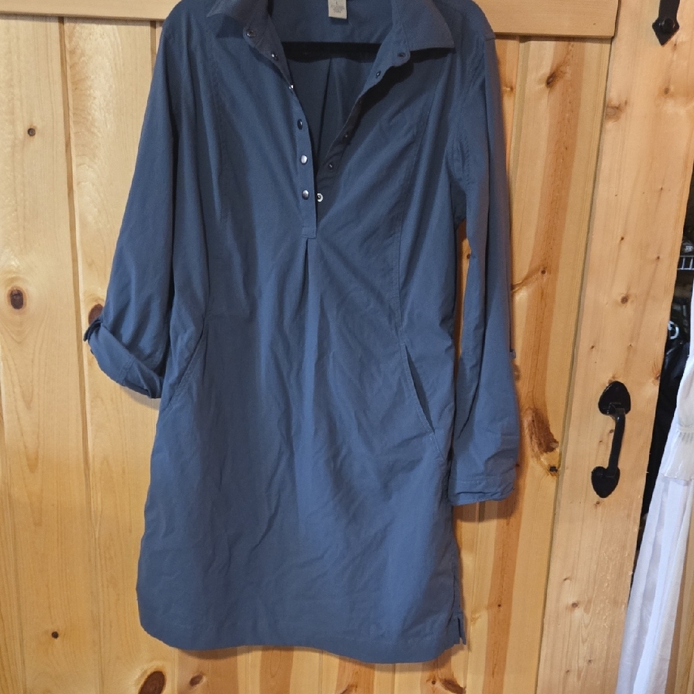 Duluth Trading Co Navy Long-Sleeve Shirt